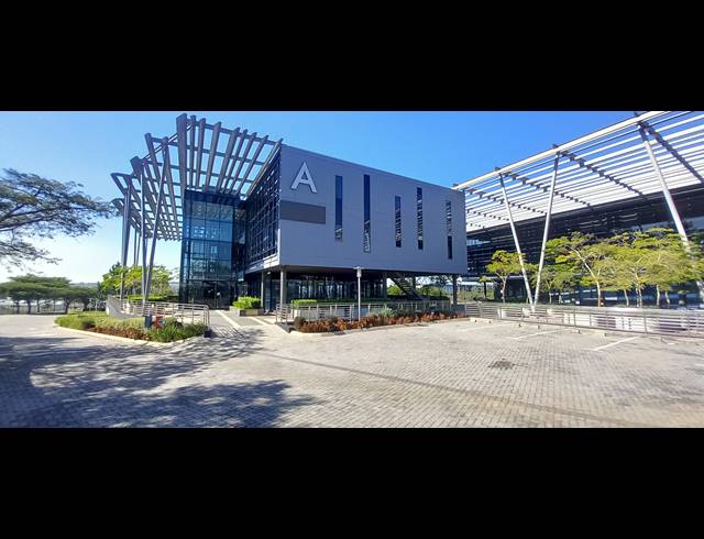 781M² OFFICE TO LET IN WOODMEAD